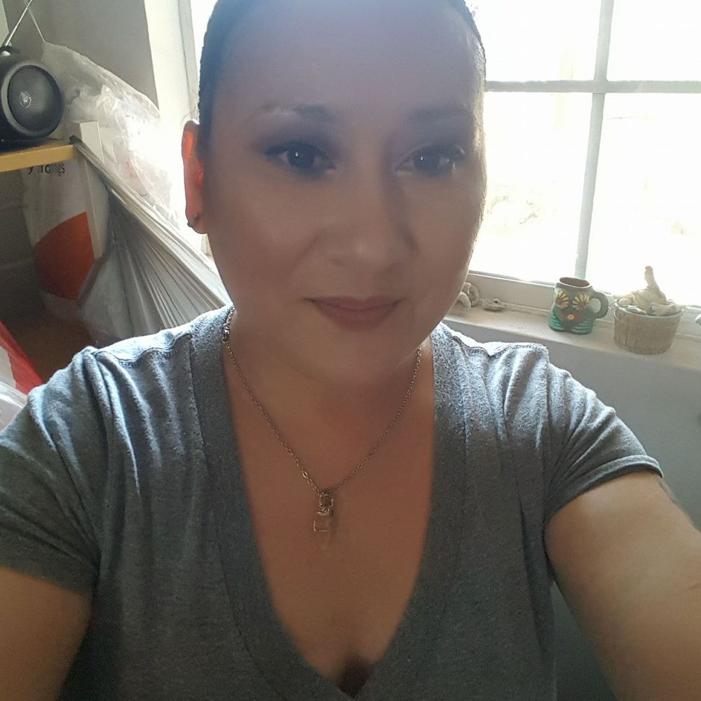 Meet your Posher, Cheryl l